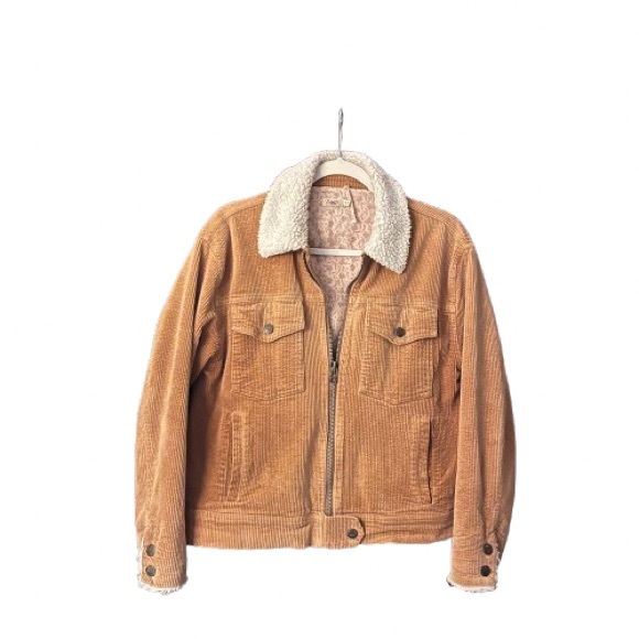 Faherty Tan Corduroy Jacket with Cream Sherpa Collar and Cuffs - Picture 3 of 9